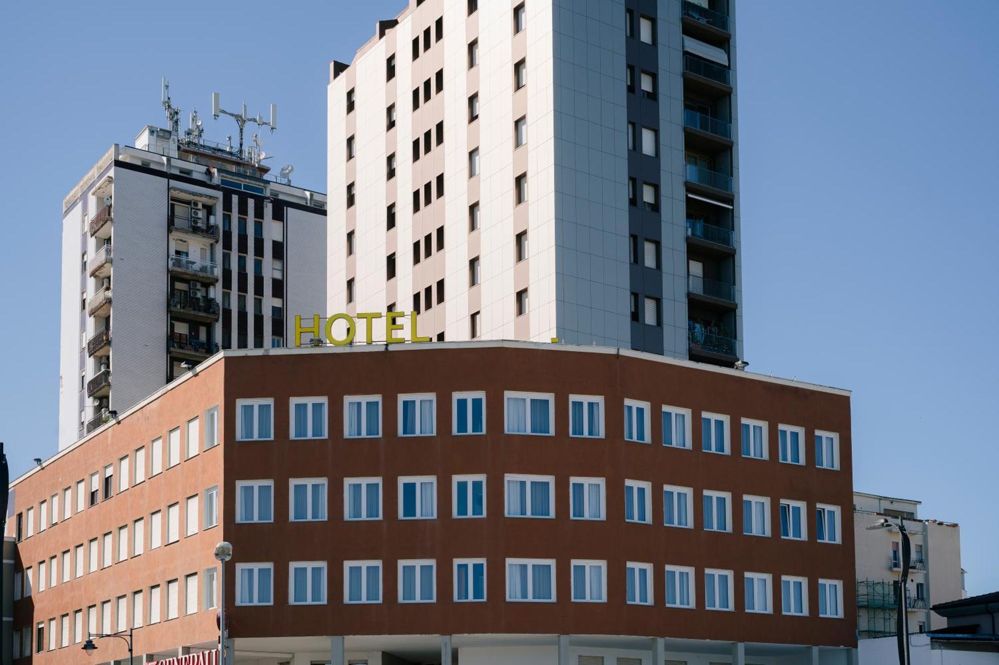 Hotel De Plam Olbia Eksteriør billede