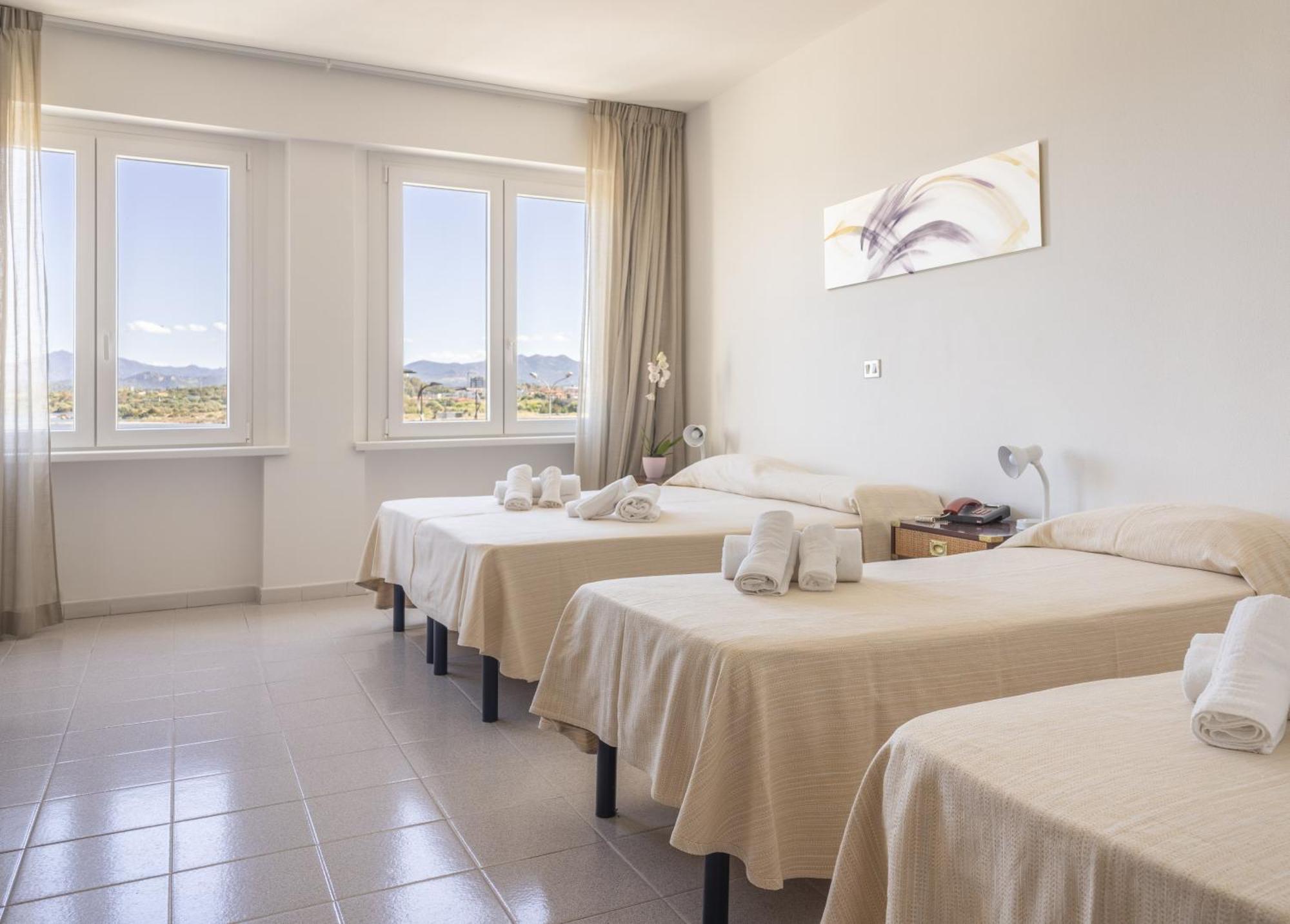 Hotel De Plam Olbia Eksteriør billede