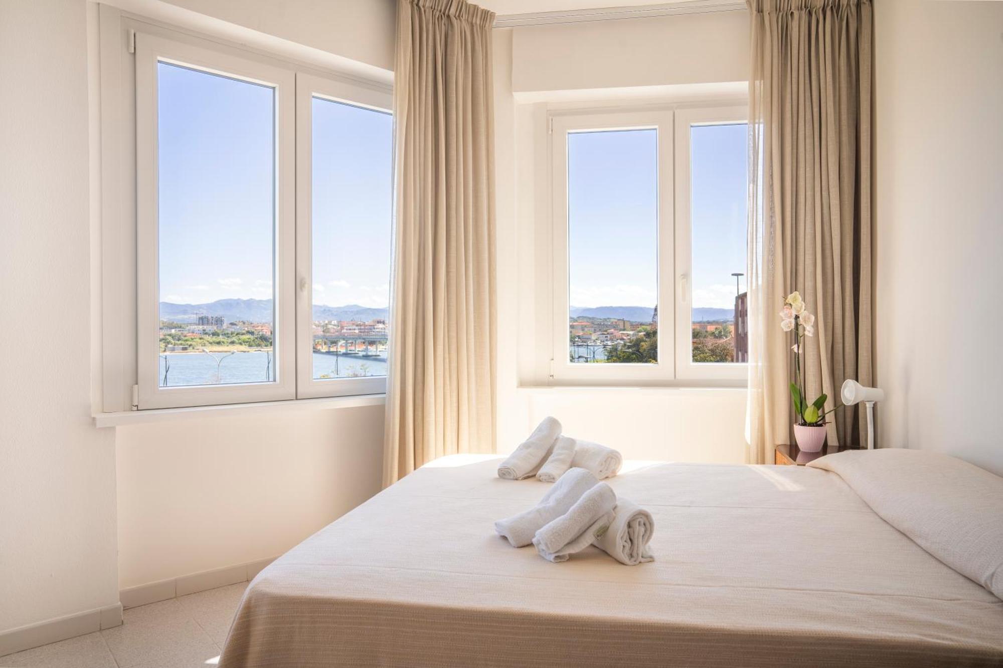 Hotel De Plam Olbia Eksteriør billede